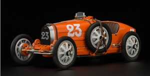 1:18 CMC M-100 (B-010) Bugatti T35 Nation Color Project, Netherlands Limited Edition 500 pcs