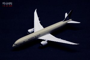 1:400 SAUDI ARABIAN 787-9  모형비행기 미니어처 키덜트 수집