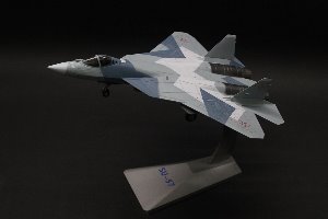 1:72 SU-57 stealth jet fighter model