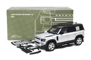 세일 상품 1:18  Land Rover Defender 110 - 2020 - Satin Indus Silver Limited: 504pcs