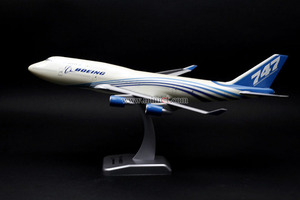 1:200 모형비행기 미니어처 키덜트 수집  BOEING 747-400BCF